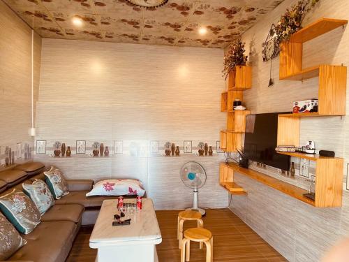 Nhà mặt tiền Gò Vấp 97m2, Phạm Văn Đồng, giá chỉ 16 tỷ (giảm từ 20 tỷ)